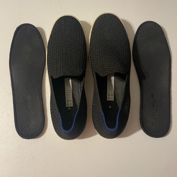 Rothy’s VGUC Black Honeycomb Sneaker Size 12 - Picture 4 of 4